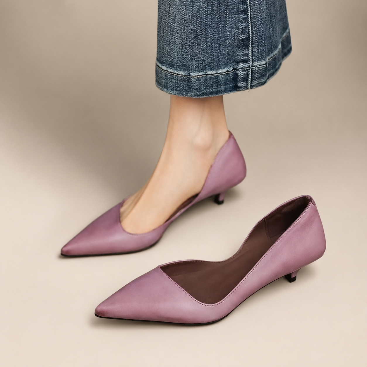 Monroe Women’s Pointed-Toe D’Orsay Kitten Heel