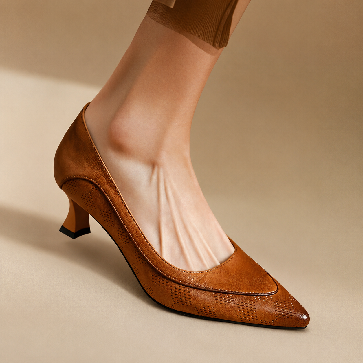 Whitney Women’s Genuine Leather Pointed-Toe Pumps