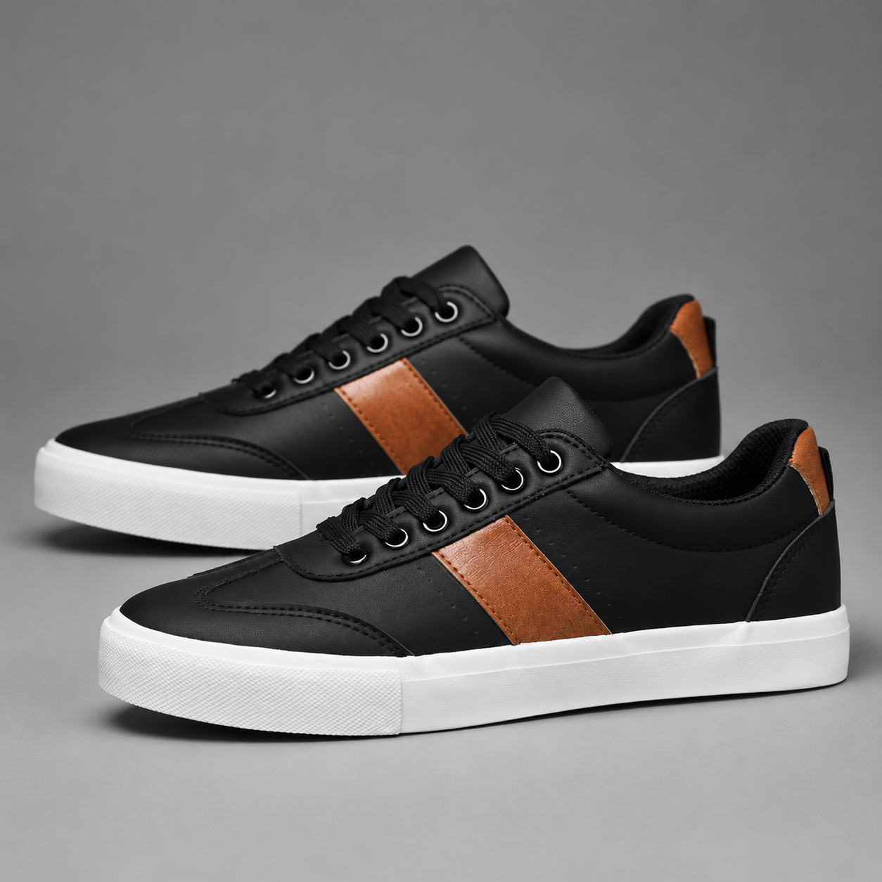 Robert's Low-Top Lace-Up Sneakers with Contrast Side Stripe