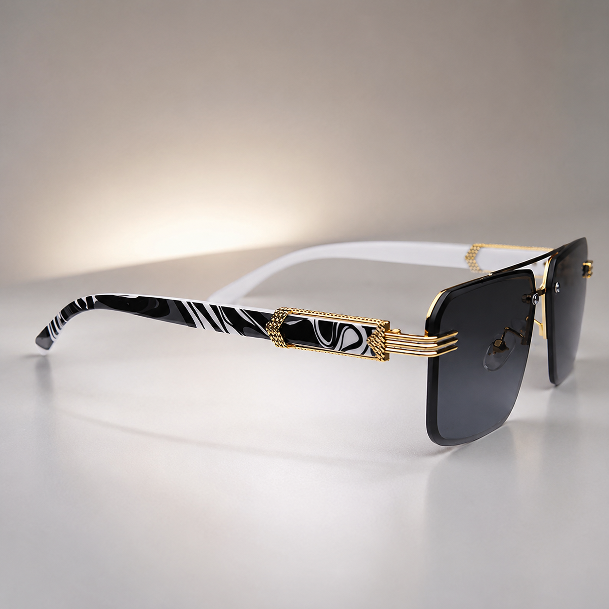 Delaney Rimless Square Sunglasses