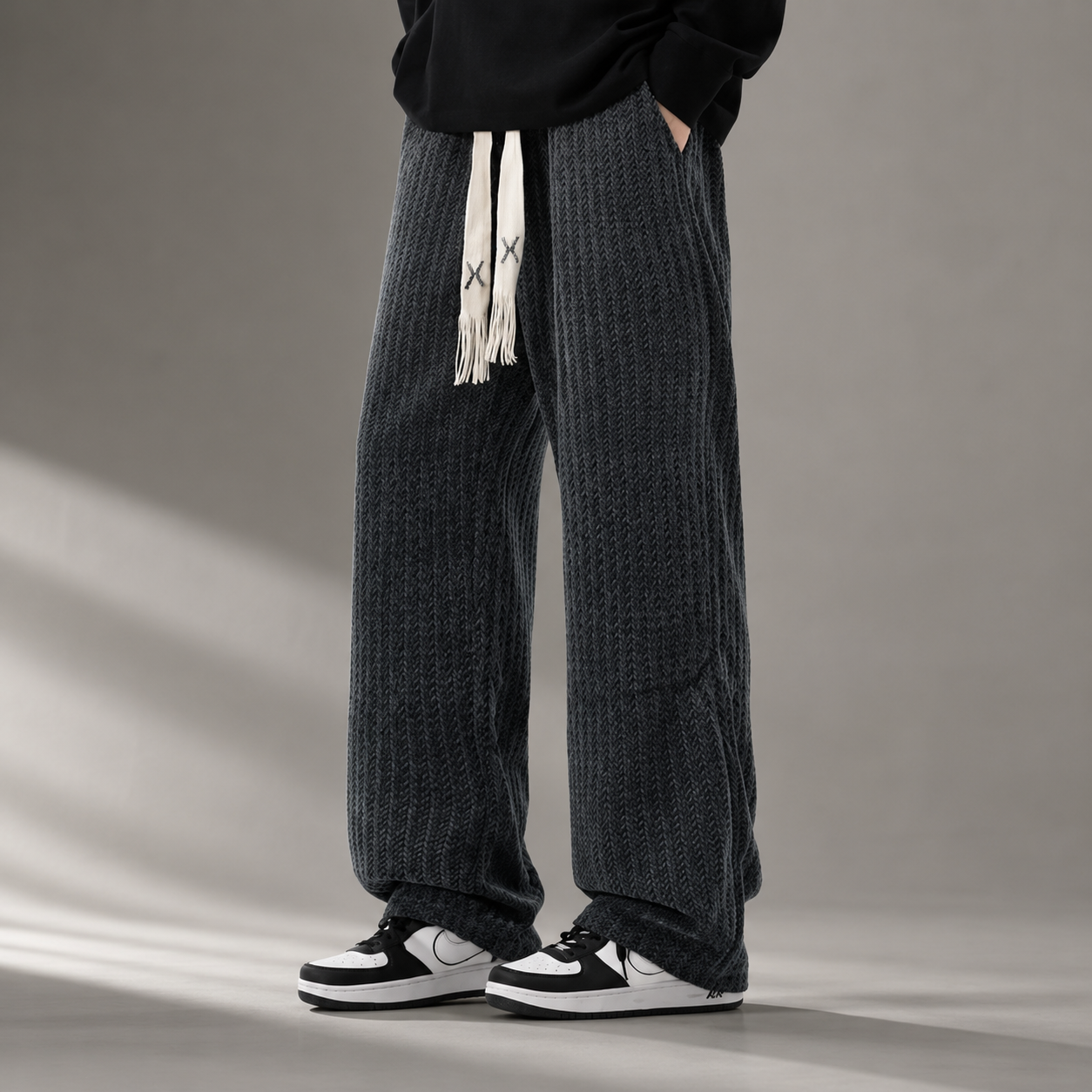 Elliot Hayes Men’s Textured Wide-Leg Knit Pants