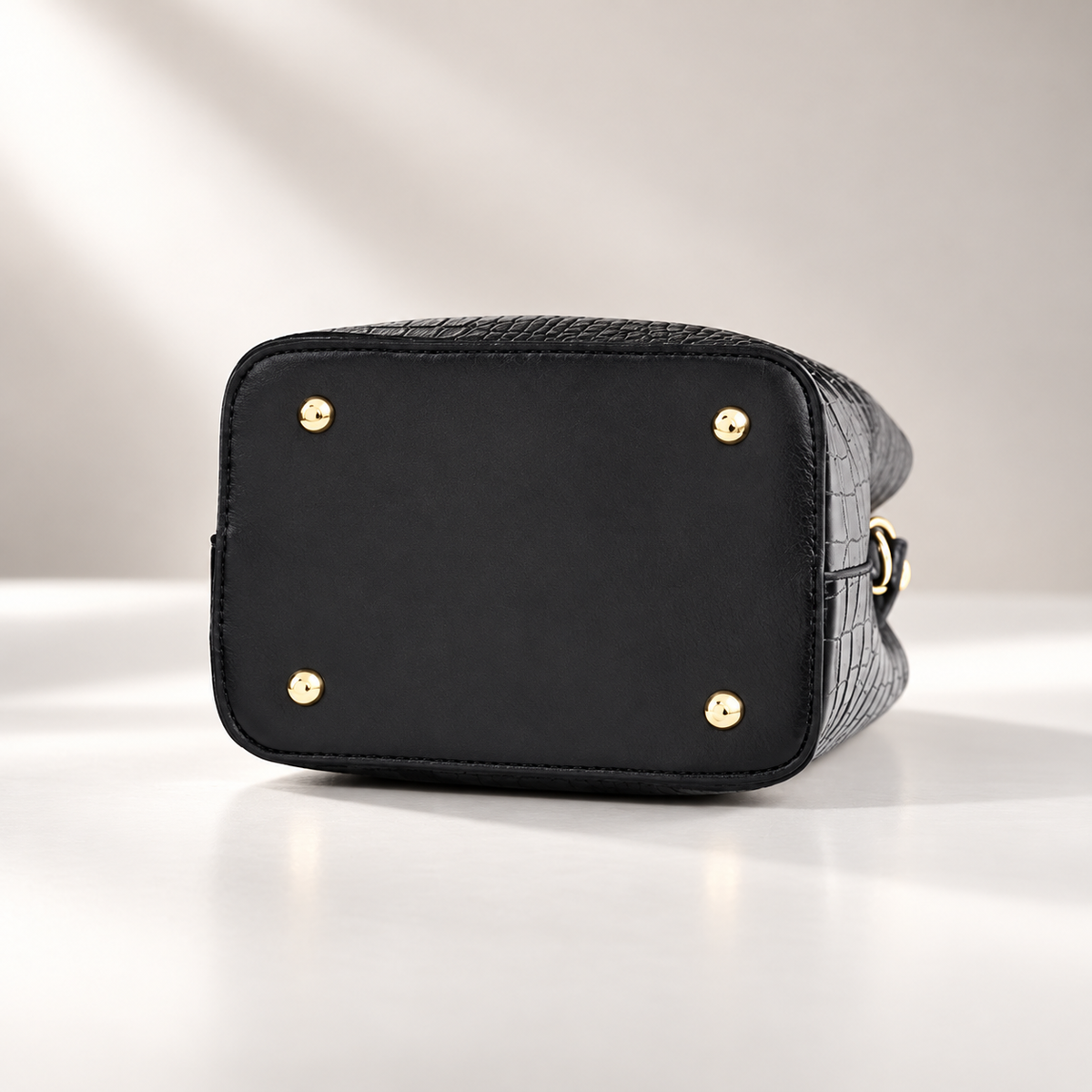 Isadora Women’s Croc-Embossed Top Handle Handbag – Structured Shoulder & Crossbody Bag