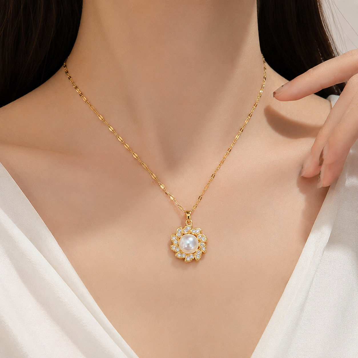 Bianca Women’s Pearl Floral Jewelry