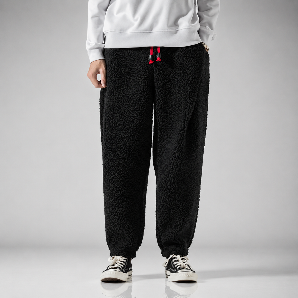 Nolan Men’s Textured Fleece Jogger Pants