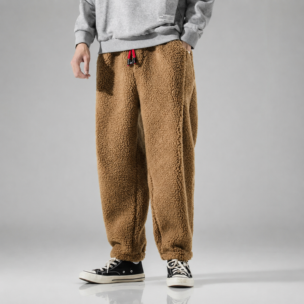 Nolan Men’s Textured Fleece Jogger Pants