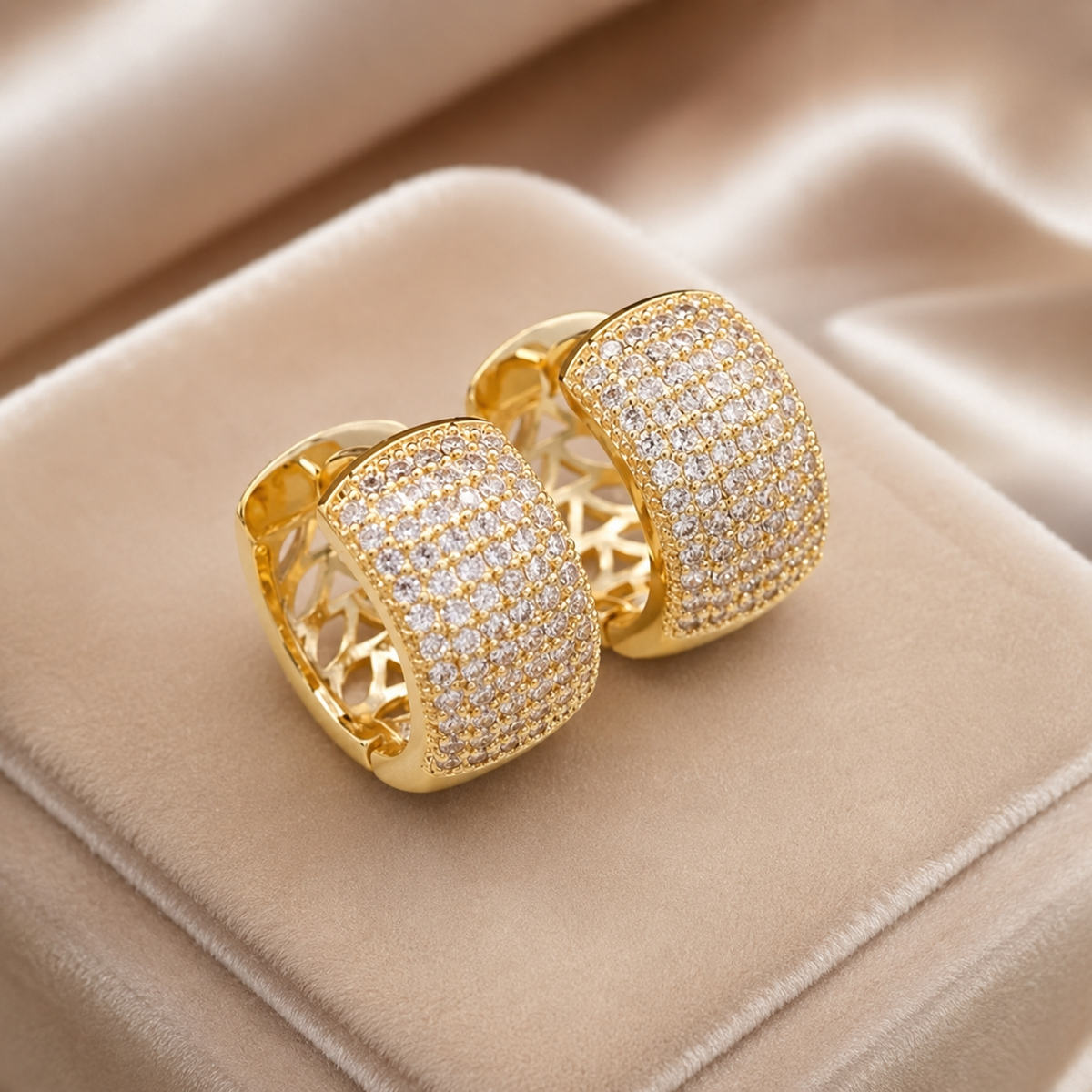 Peyton Wide Huggie Hoop Earrings
