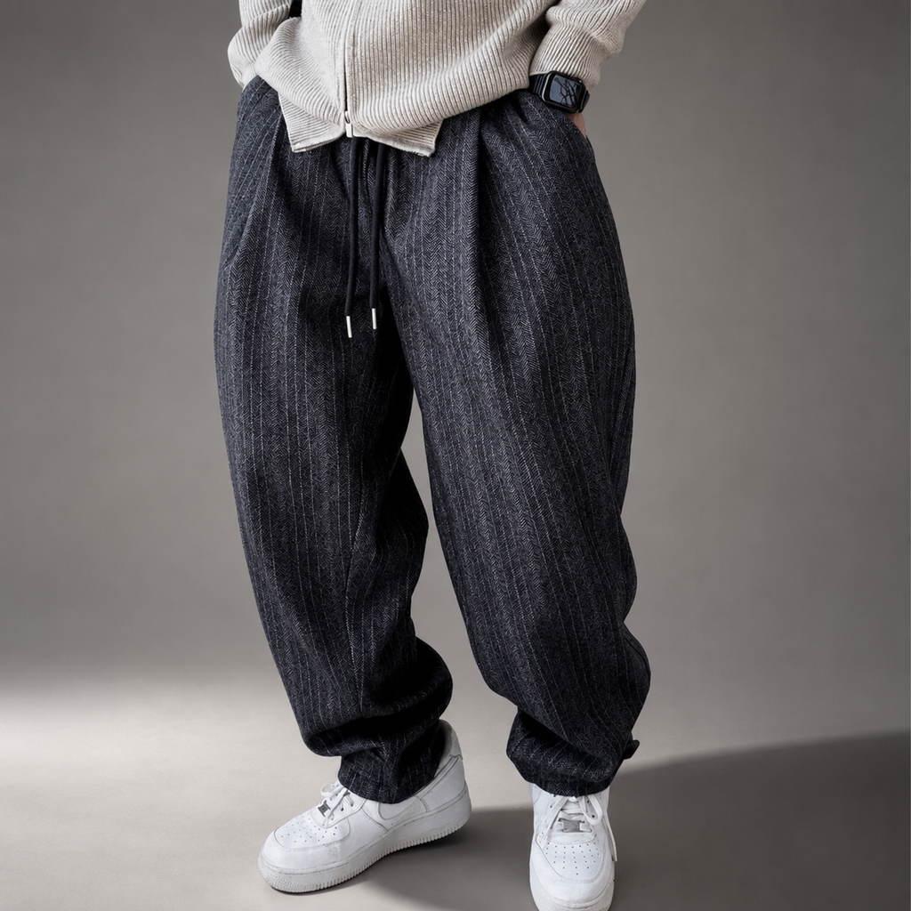 Jackson Men’s Pinstripe Relaxed Jogger Pants