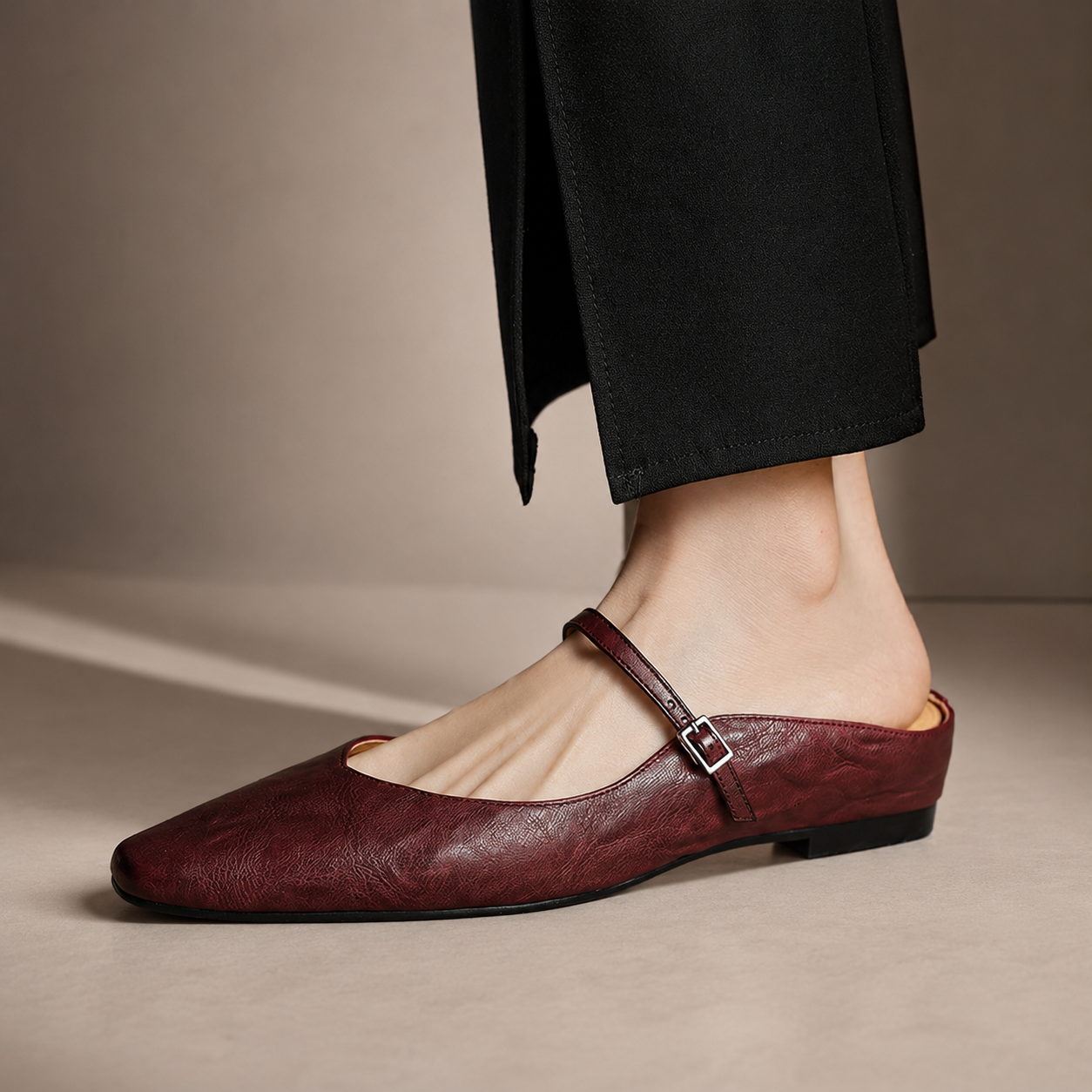 Madison Women’s Genuine Leather Pointed-Toe Mary Jane Mules