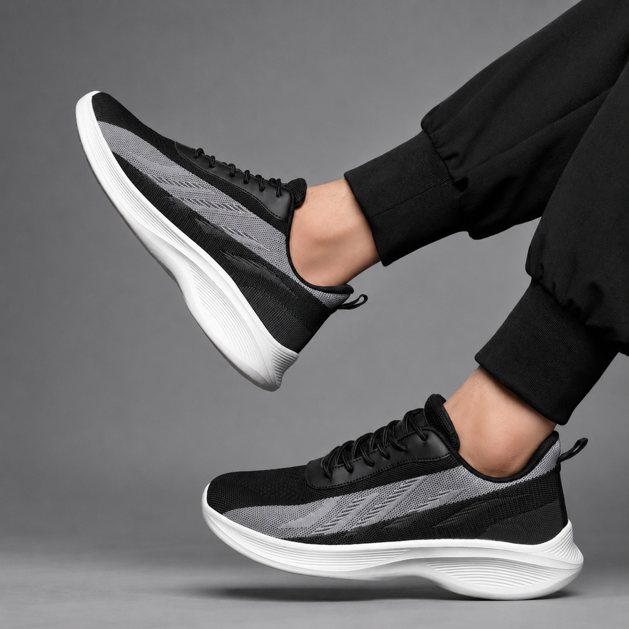 Ryan Breathable Mesh Lace-Up Sneakers