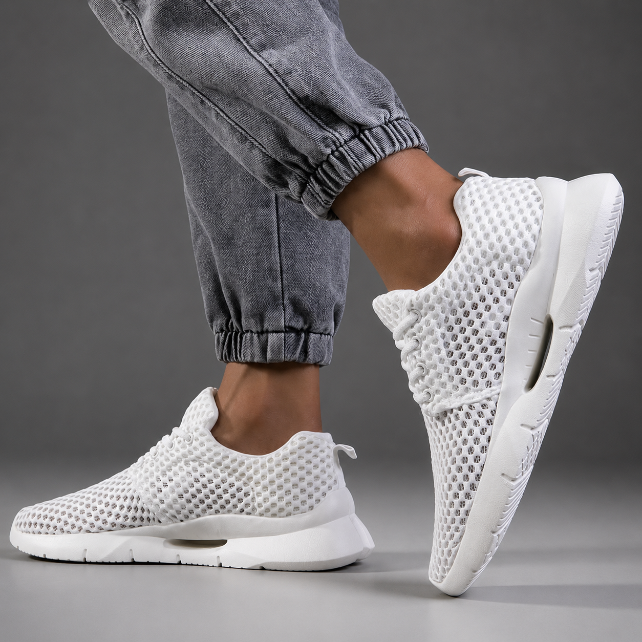 Mason Breathable Mesh Lace-Up Sneakers