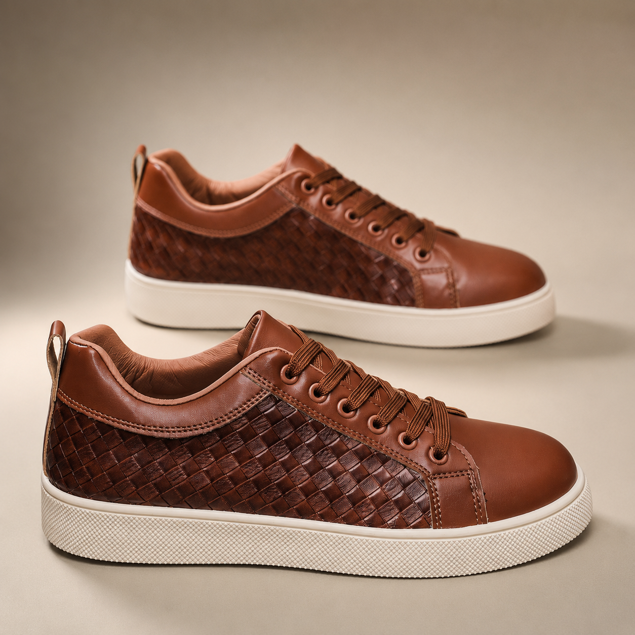 Carter Men’s Lace-Up Sneakers