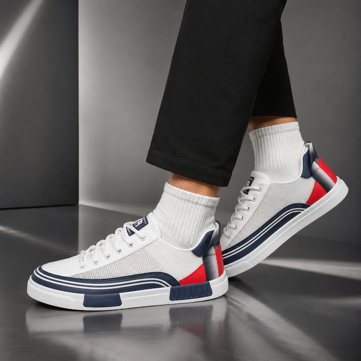 Axel Men’s Mesh Sneakers