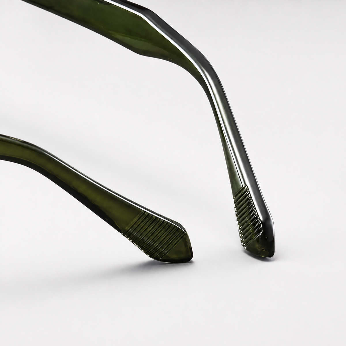 Arlo Classic Square-Frame Sunglasses