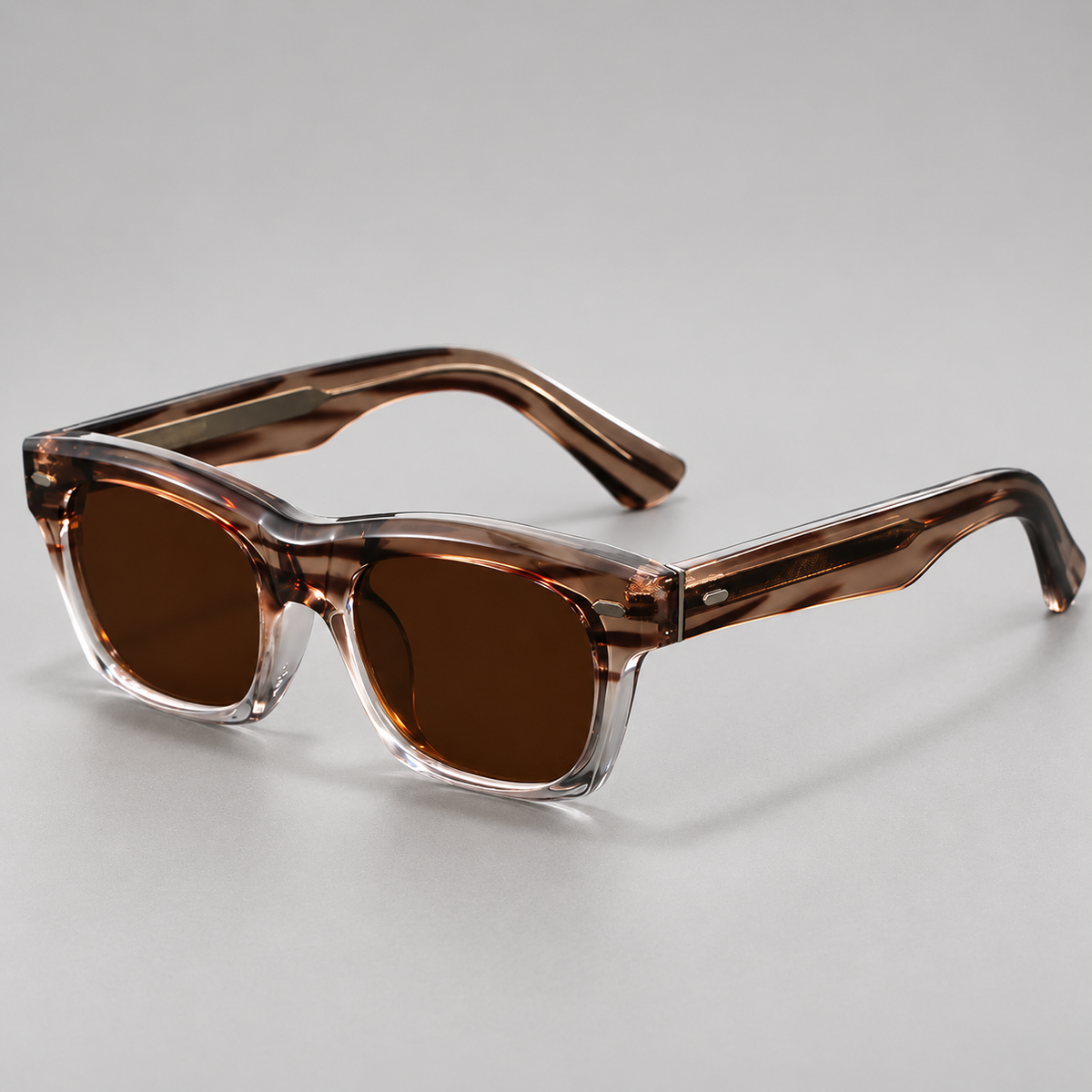 Beaumont Square Sunglasses with Wide Sculpted Temples