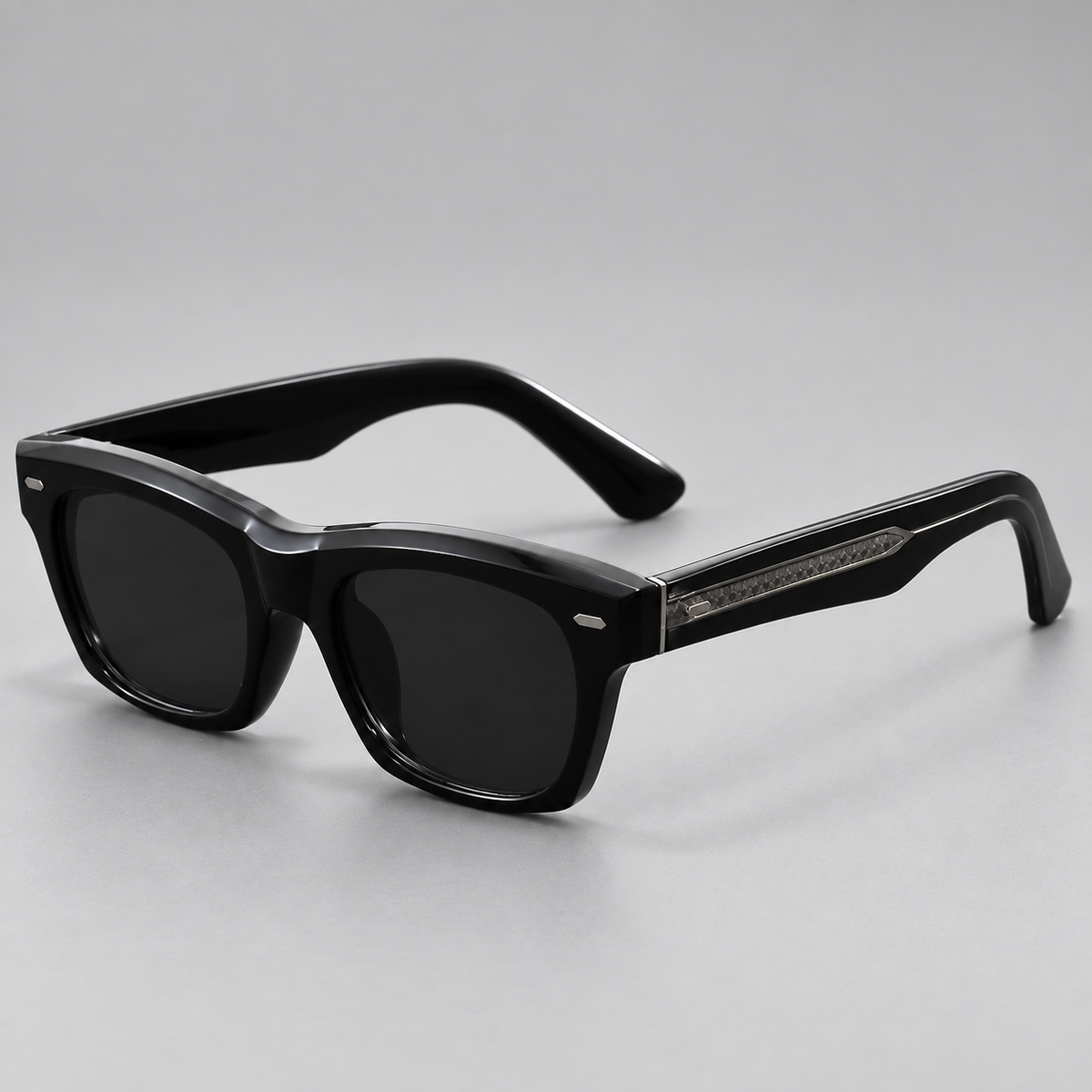 Beaumont Square Sunglasses with Wide Sculpted Temples