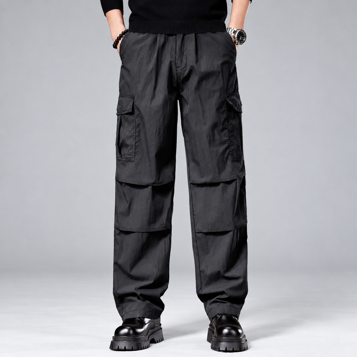 Weston Men's Relaxed Straight-Leg Cargo Pants with Layered Panels