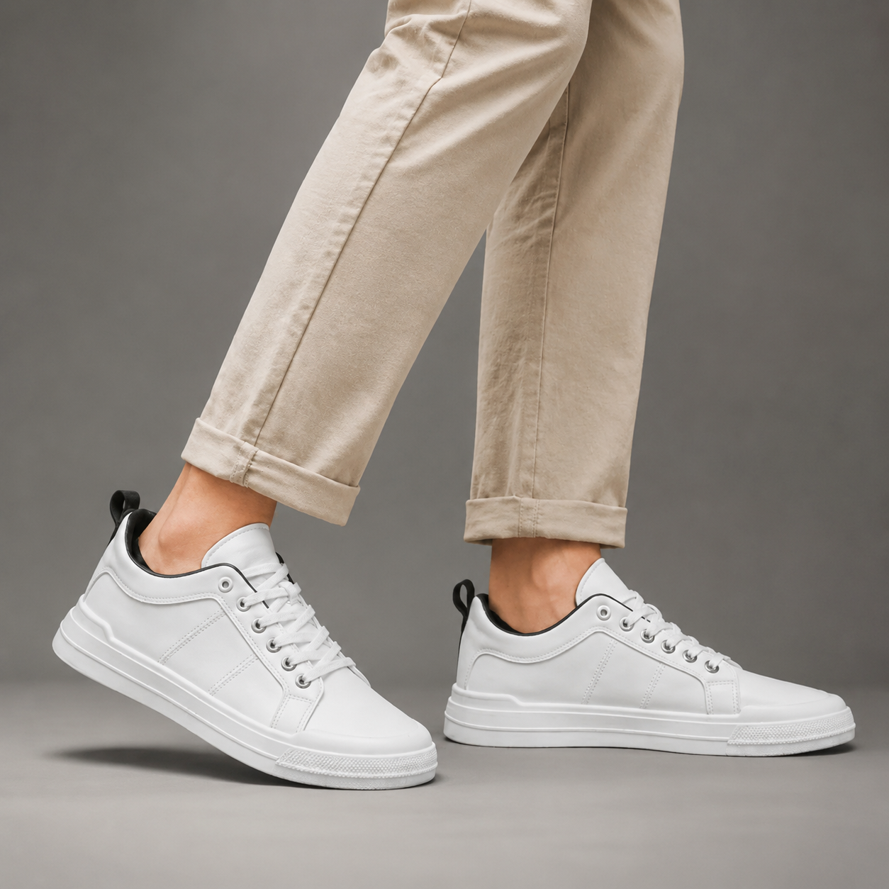 Caleb Men’s Flexible Lace-Up Sneakers