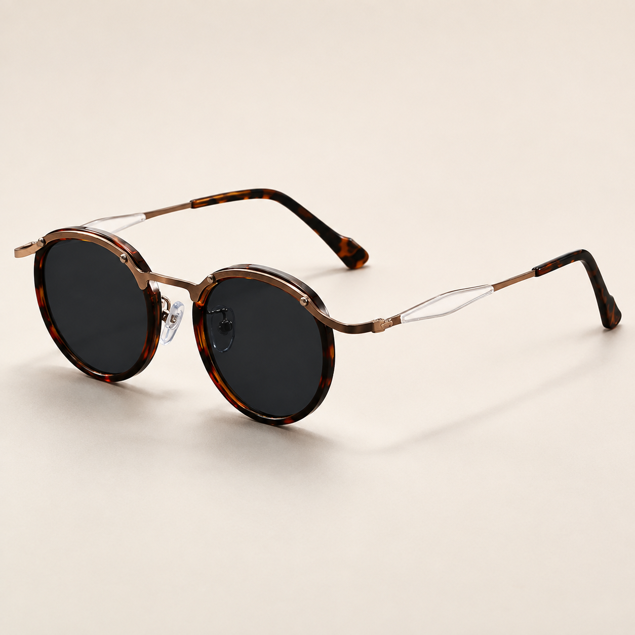 Chase Round Sunglasses