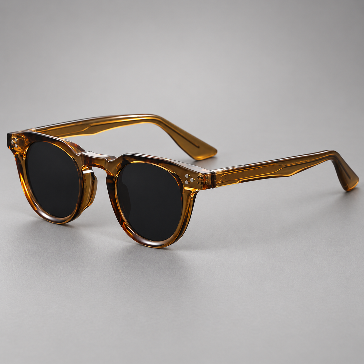 Dante Unisex Retro Round Rivet Sunglasses