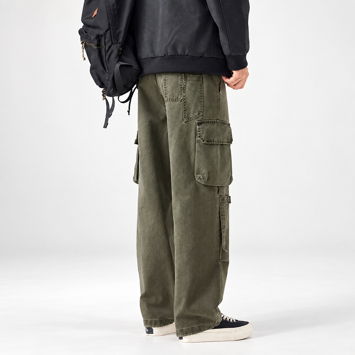 Dorian Men’s Loose-Fit Wide-Leg Cargo Pants