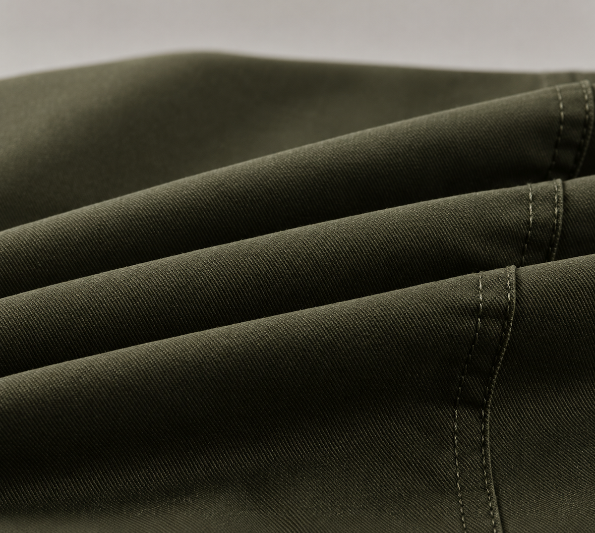 Dorian Men’s Sherpa-Lined Hooded Bomber Jacket