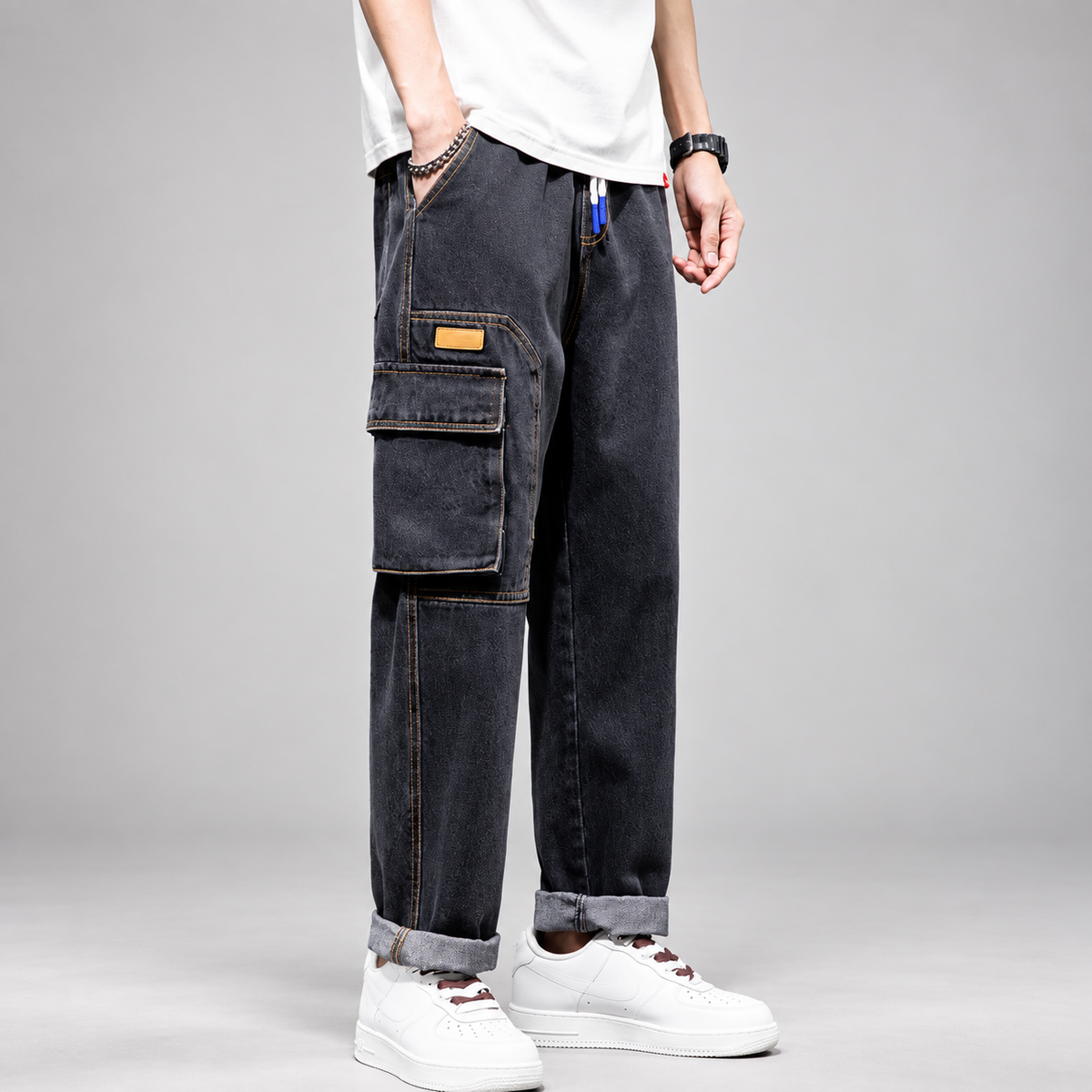 Enzo Men’s Relaxed-Fit Wide-Leg Denim Cargo Pants