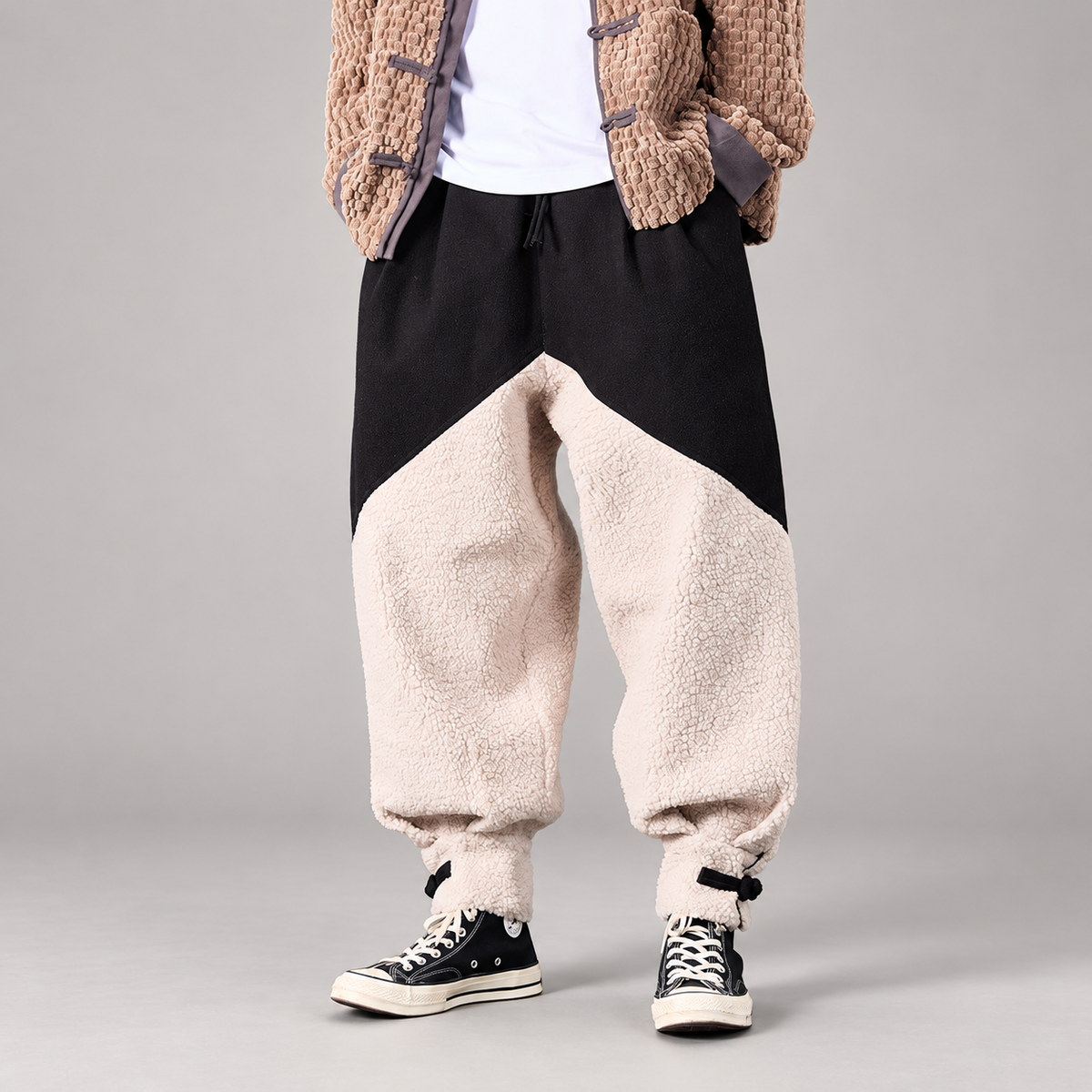 Graham Men’s Color-Block Fleece Jogger Pants
