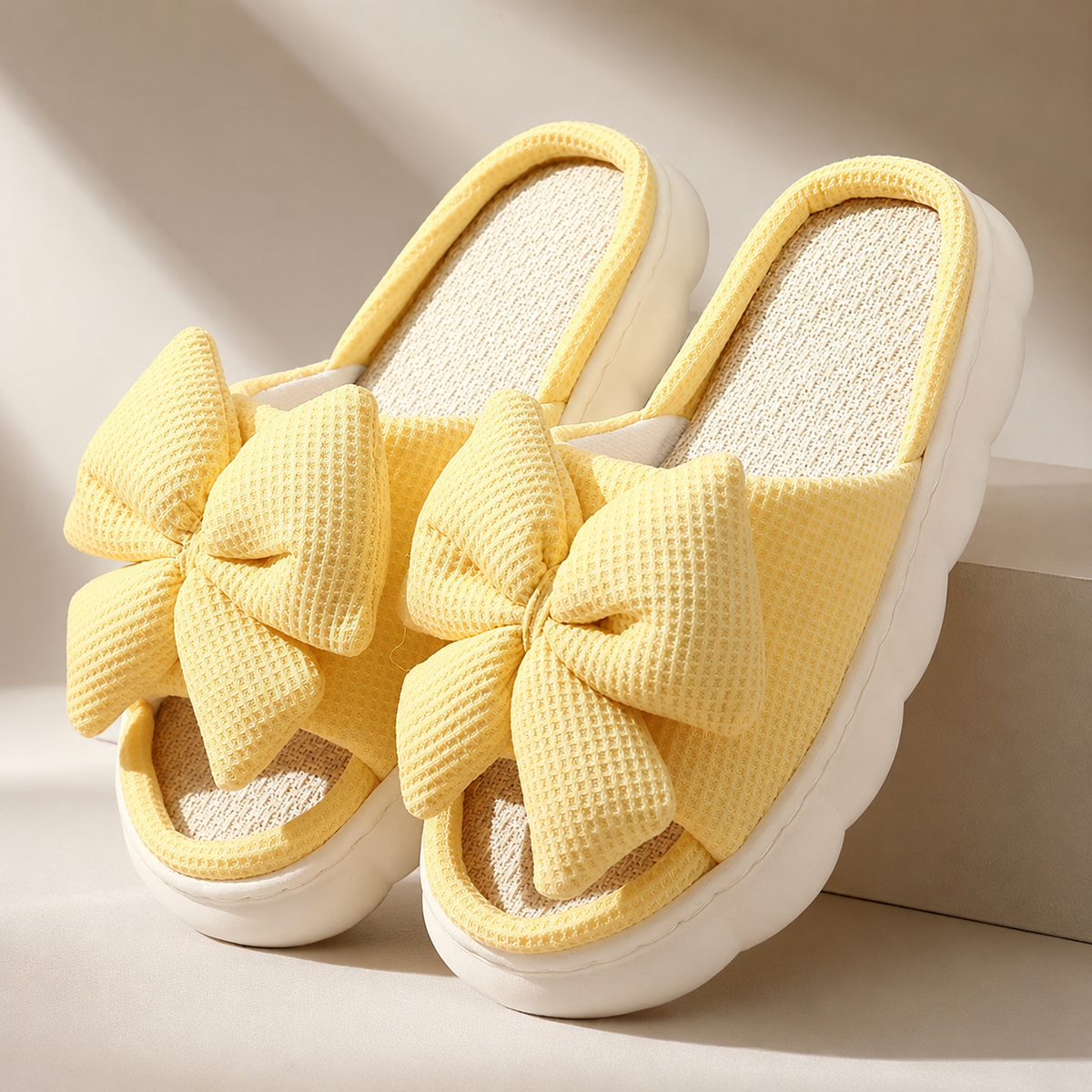 Hailey Women’s Waffle-Knit Slippers