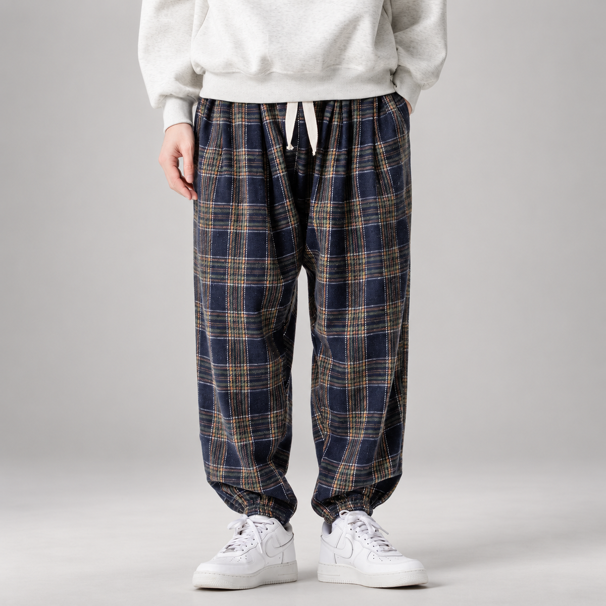 Harris Men’s Relaxed Plaid Jogger Pants