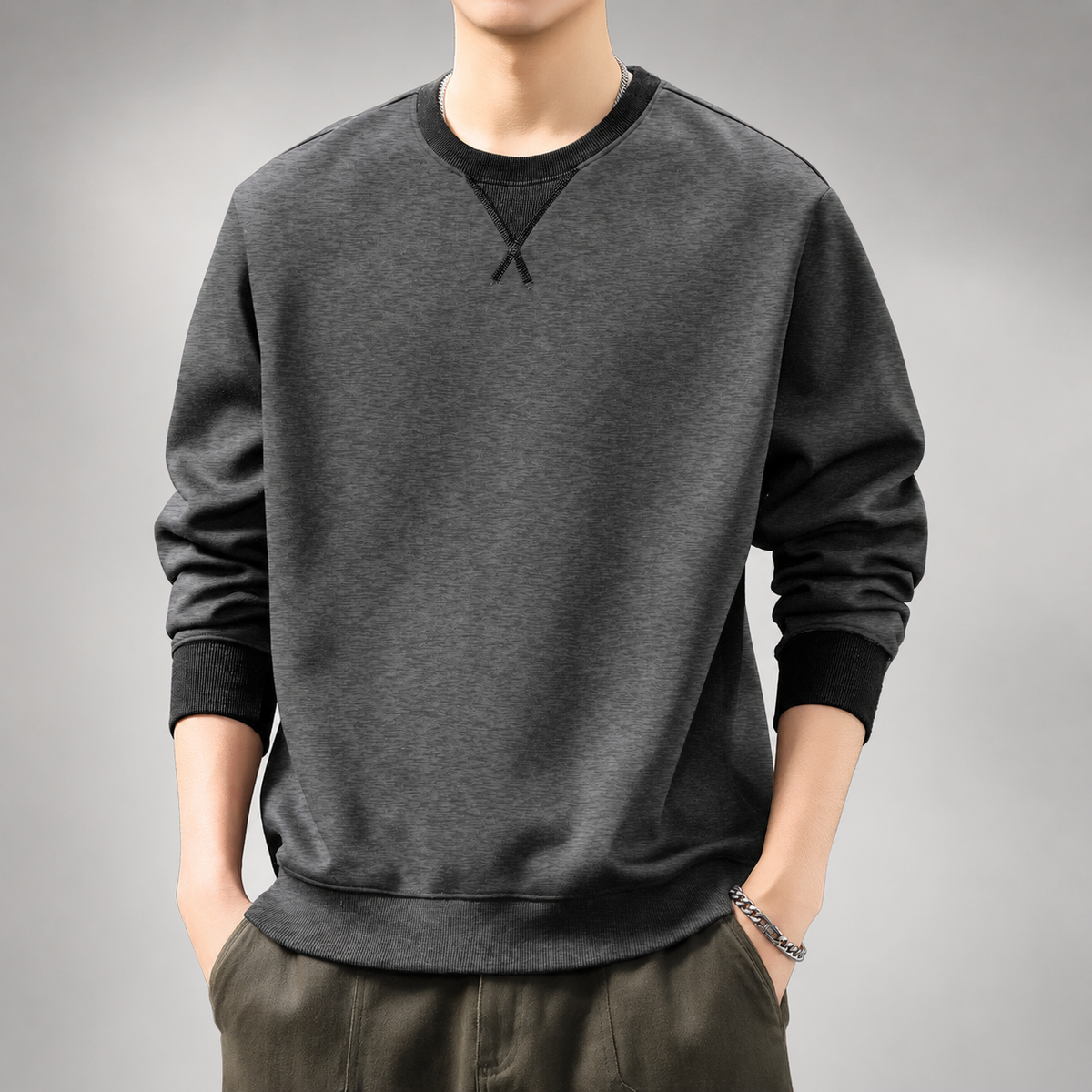 Tobin Ellery Men’s Crewneck Sweatshirt with Contrast Ribbed Trim