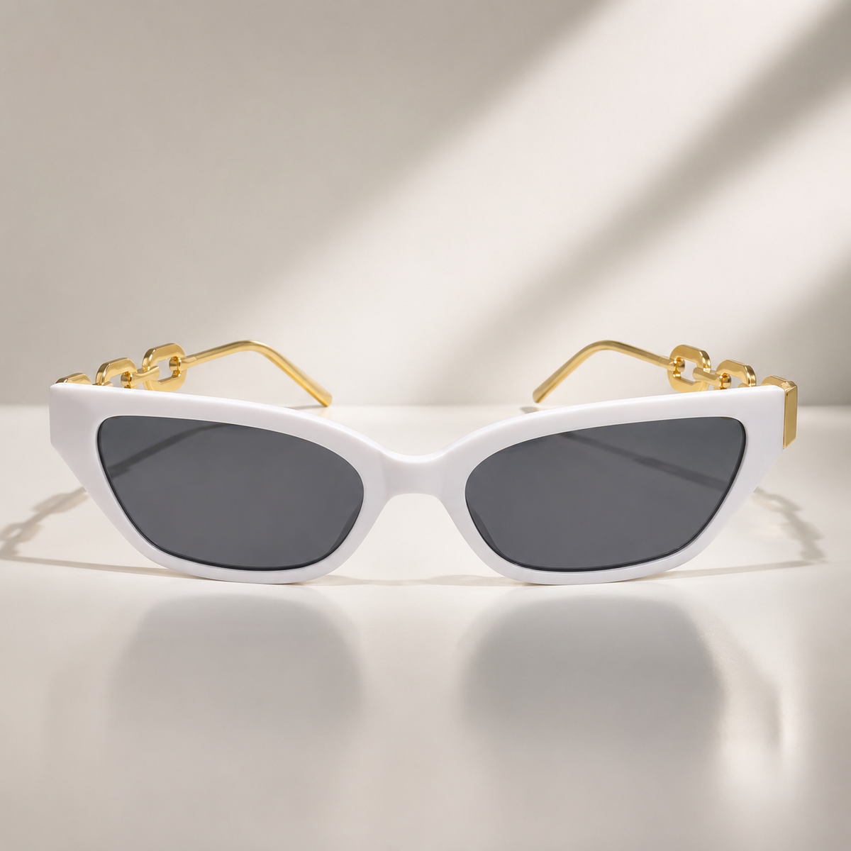 Kelly Women’s Cat-Eye Sunglasses