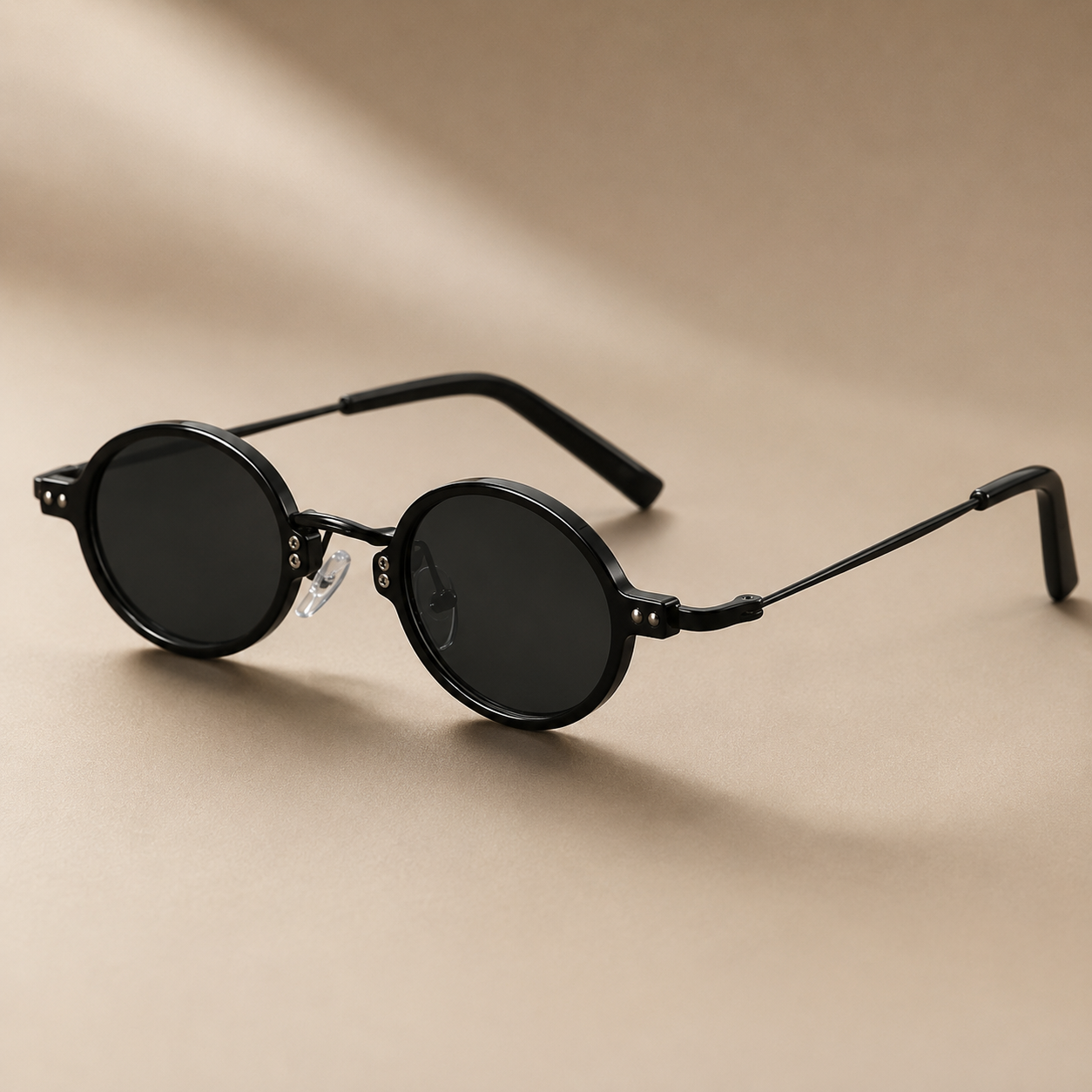 Lorenzo Retro Round Sunglasses