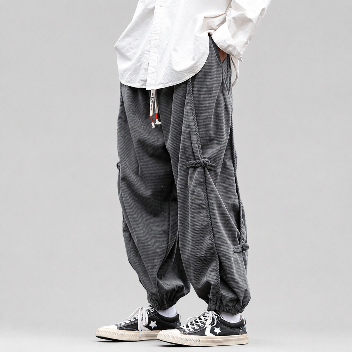 Matteo Men’s Textured Relaxed Jogger Pants