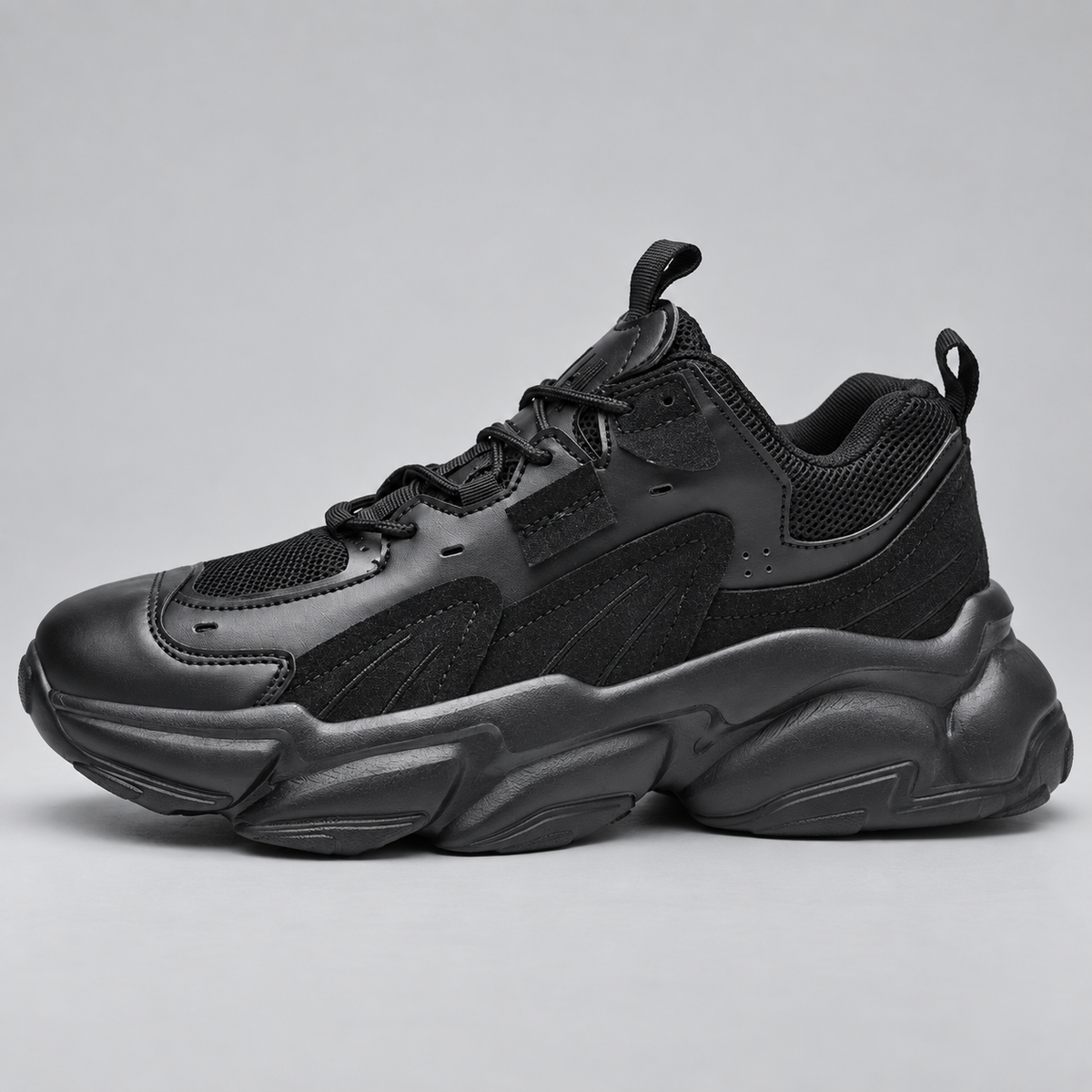 Orlando Men’s Chunky Mesh Lace-Up Sneakers