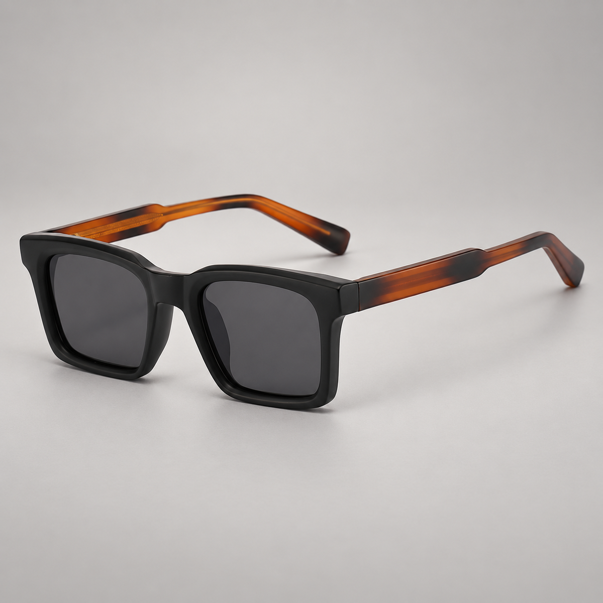 Quentin Rectangular Sunglasses with Geometric Wide Temples