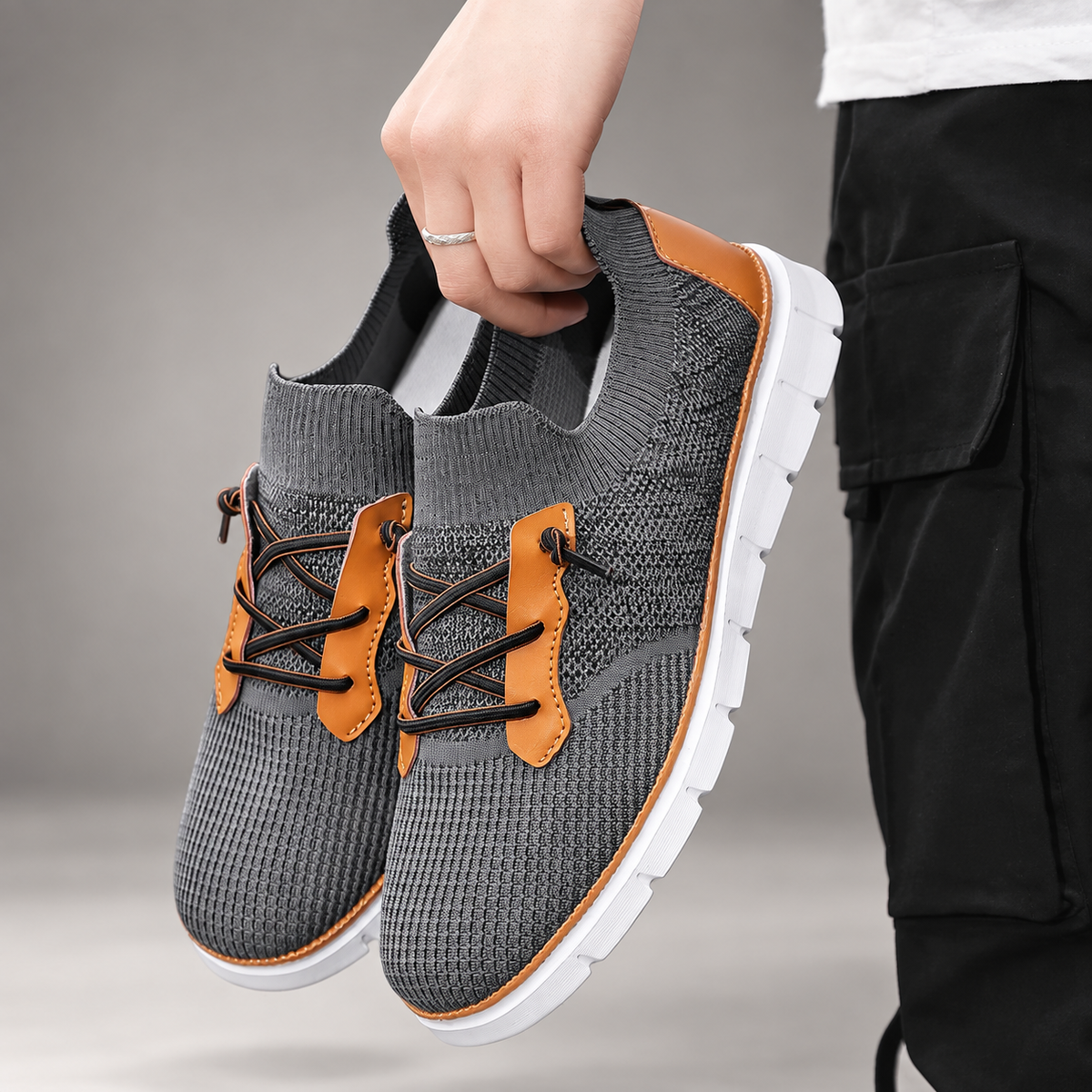 Thierry Men’s Mesh Lace-Up Casual Sneakers with Contrast Trim