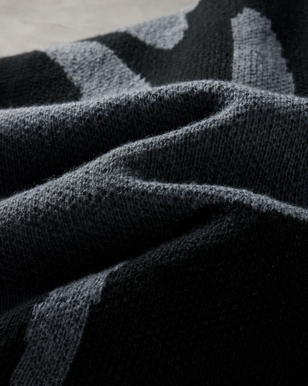 Thierry Men's Abstract Knit Sweater