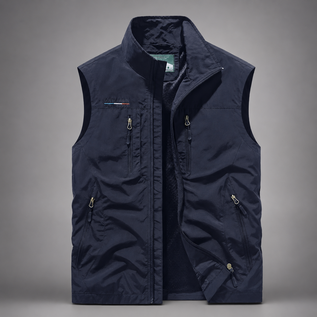 Travis Men’s Lightweight Multi-Pocket Utility Vest