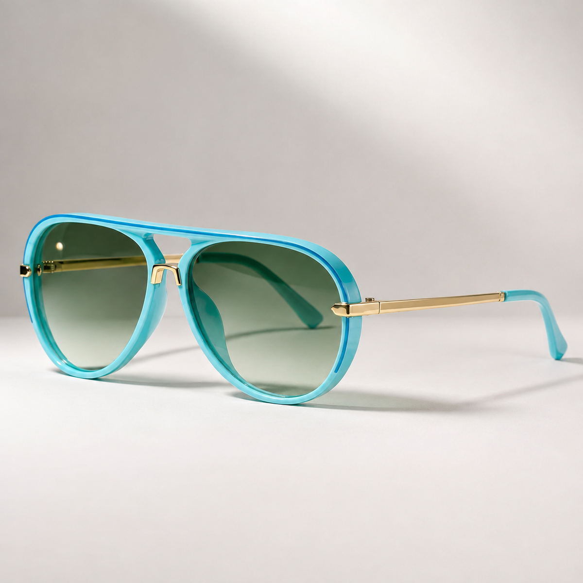 Vittorio UV400 Gradient Aviator Sunglasses