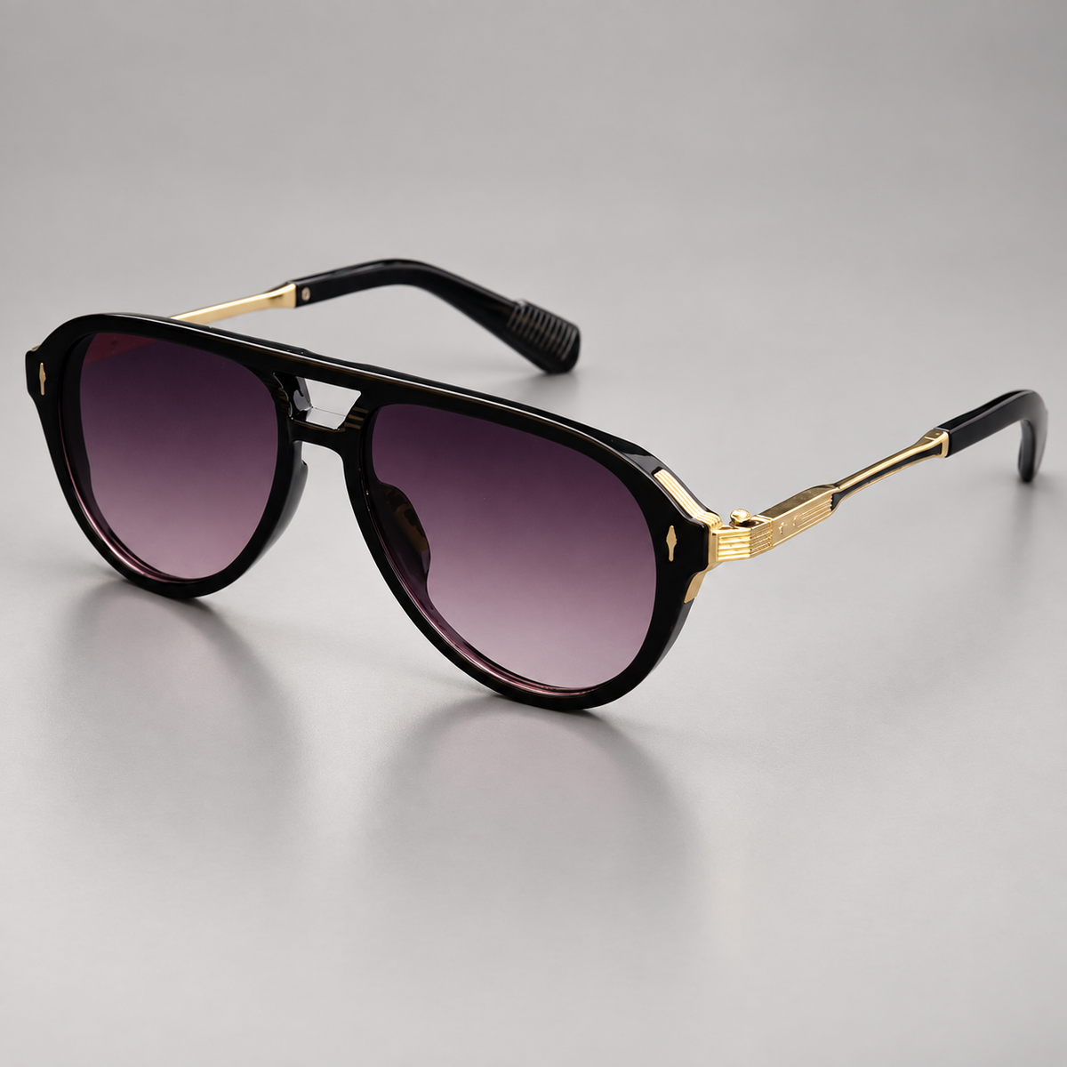 Vittorio Oversized Aviator Sunglasses with Gold-Tone Temple Accents