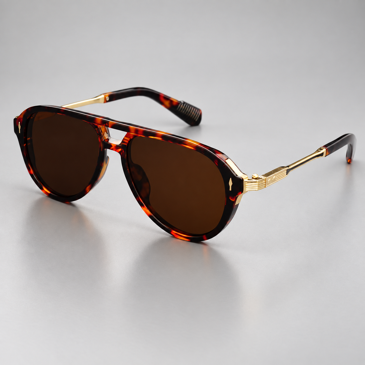 Vittorio Oversized Aviator Sunglasses with Gold-Tone Temple Accents