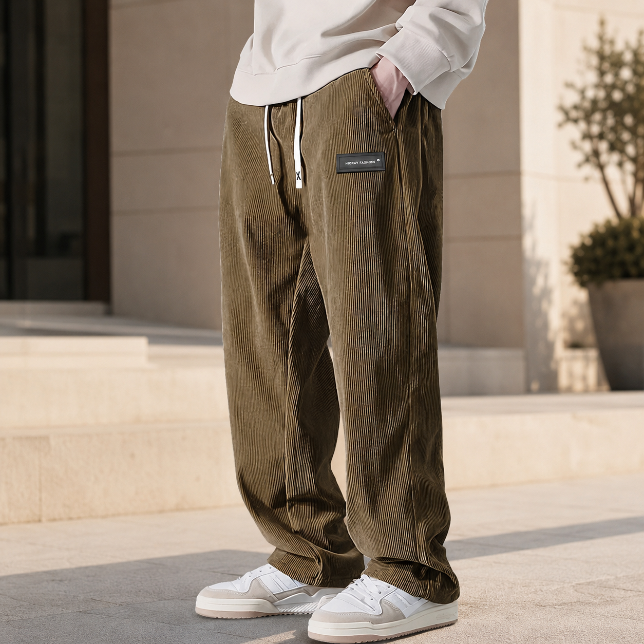 William Men’s Corduroy Drawstring Pants