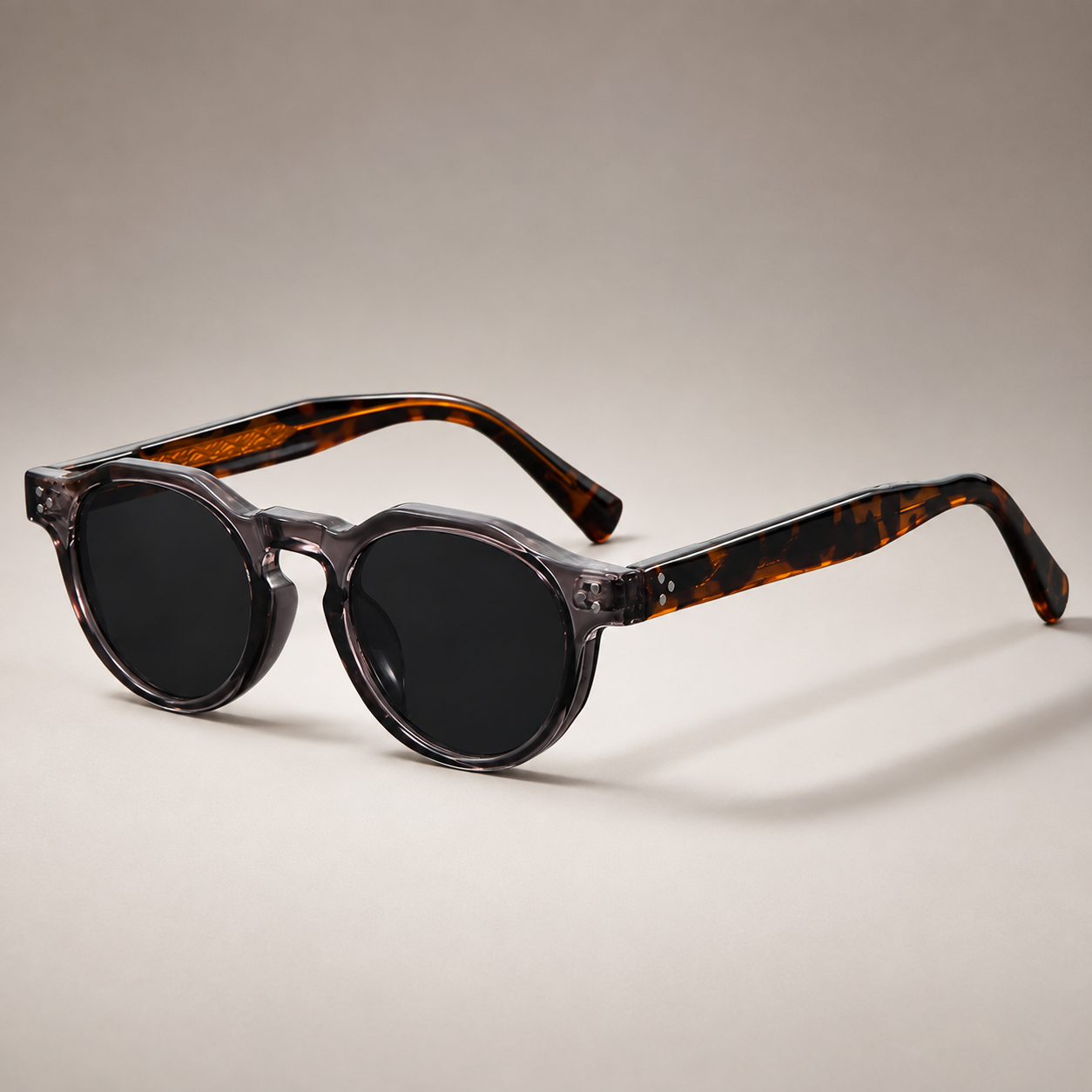 William  Round Sunglasses