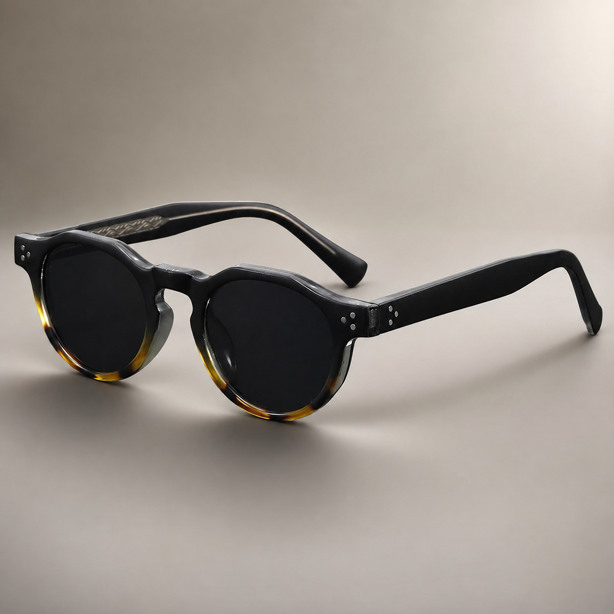 William  Round Sunglasses
