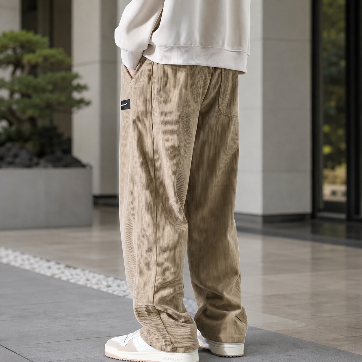 William Men’s Corduroy Drawstring Pants
