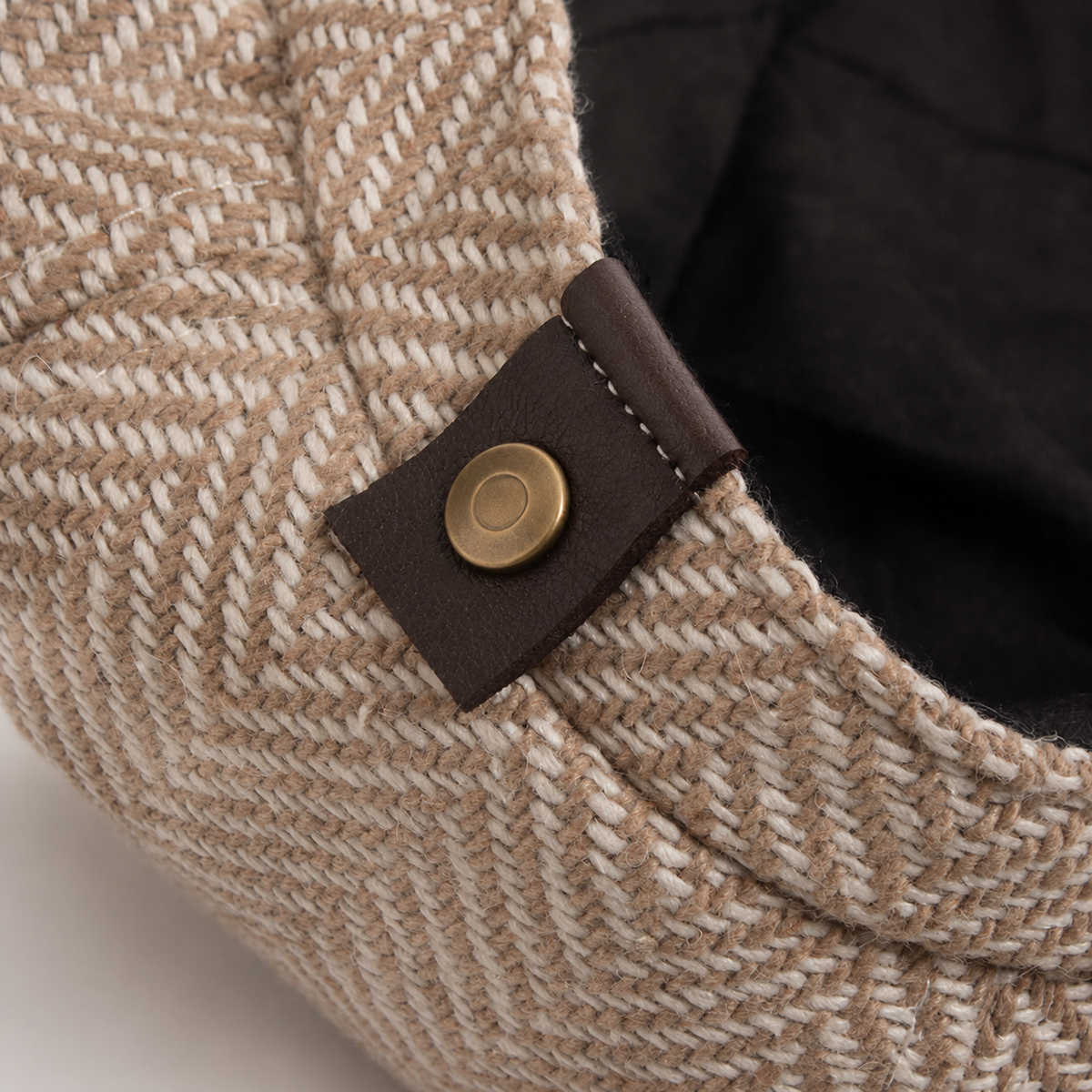 Alistair Herringbone Cap with Paneled Crown