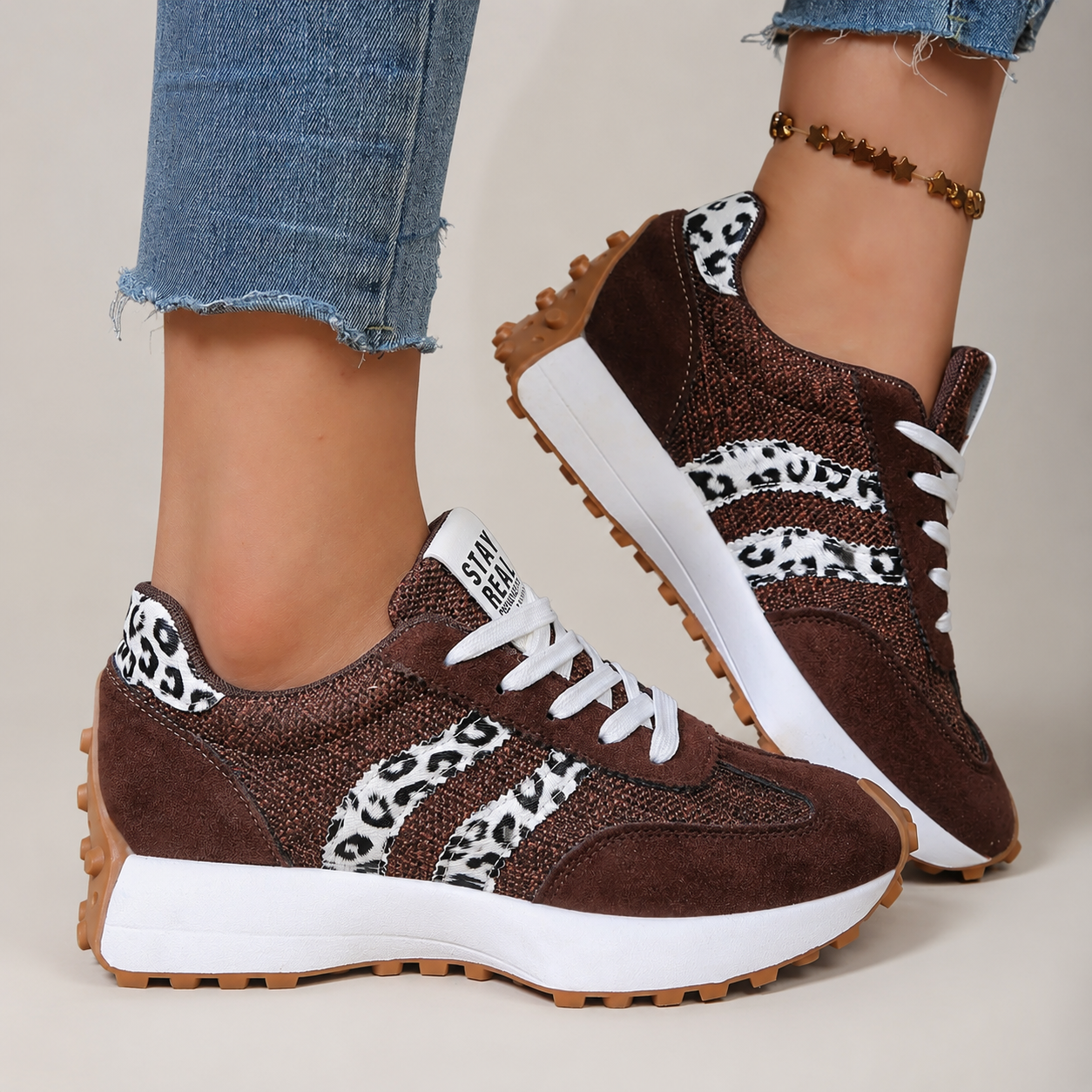 Harper Sneakers
