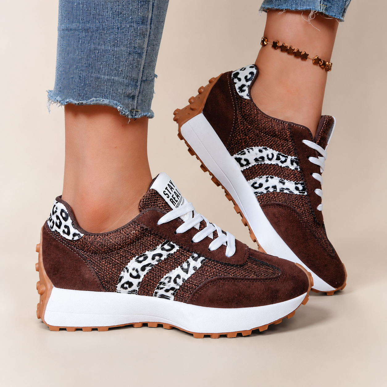 Harper Sneakers