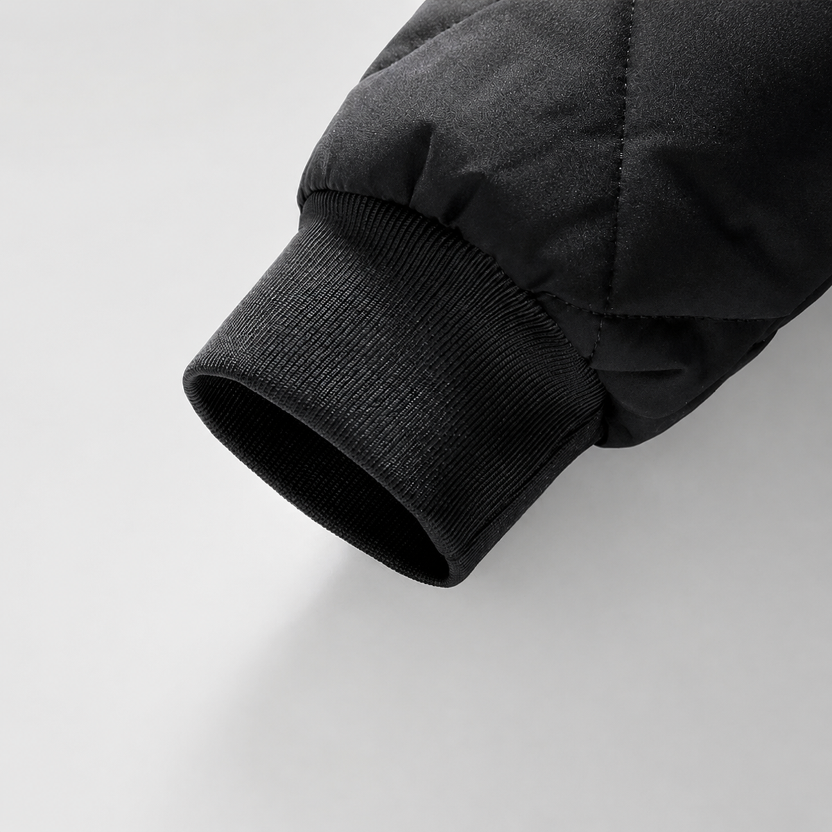 Romero Men’s Quilted Bomber Jacket with Zip Pockets