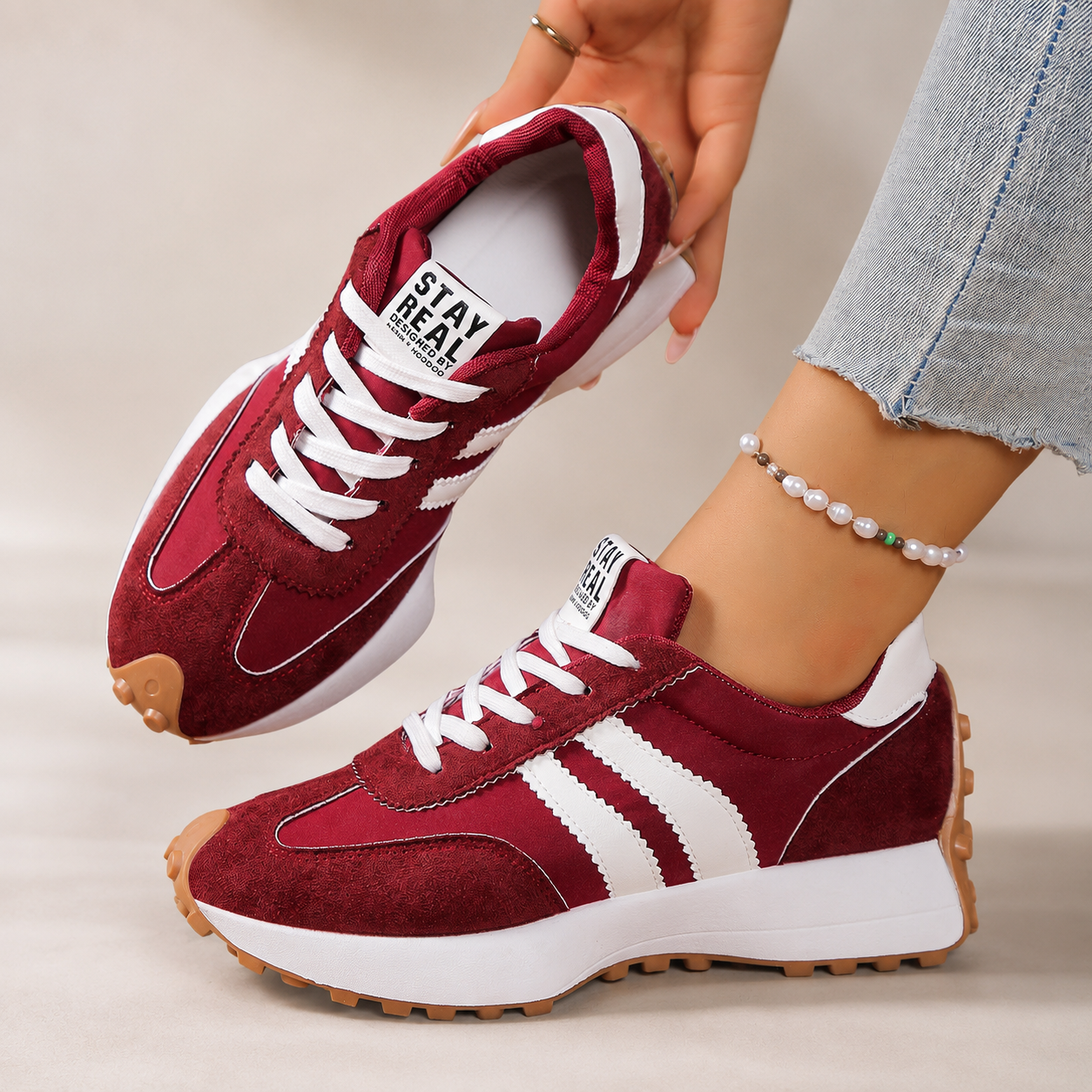 Sophia Sneakers